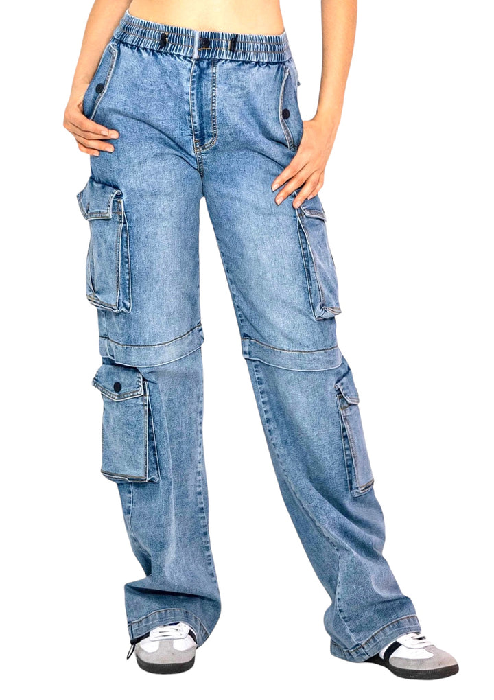 a woman wearing a pair of blue jeans