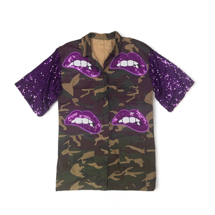 a camo shirt with purple lips on it