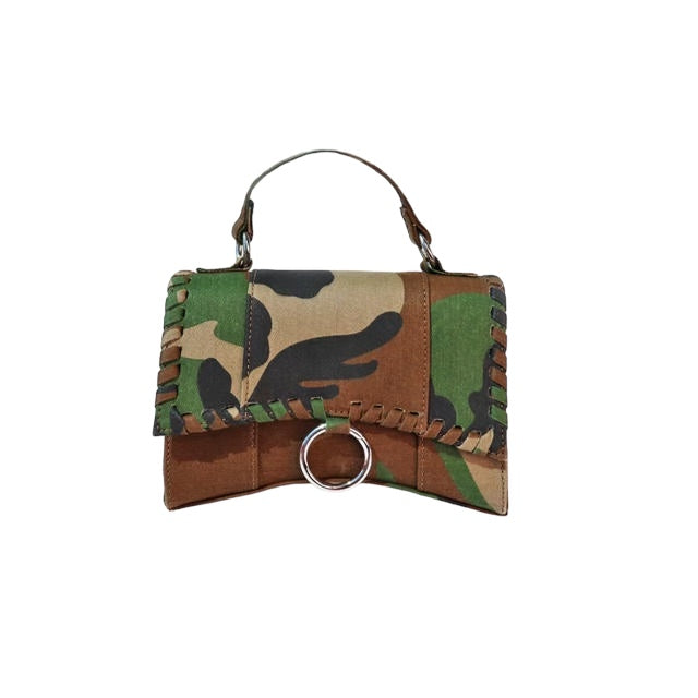a camouflage purse with a ring on the handle