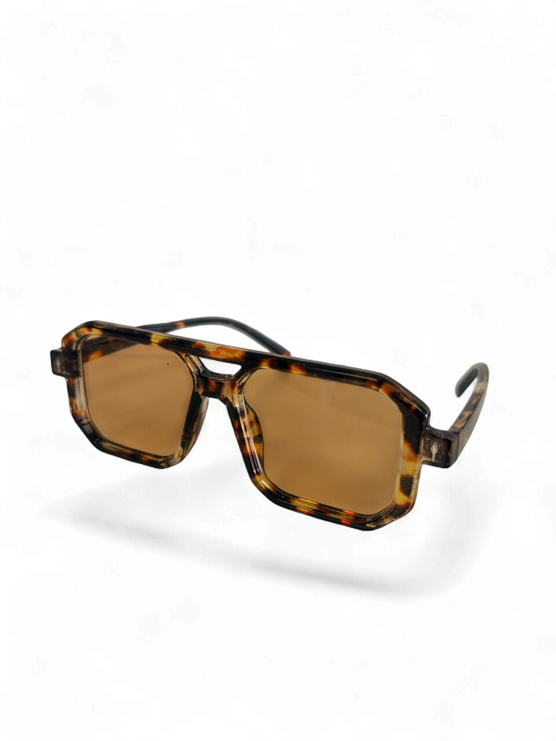 Sunglasses: Style  1382 {Tinted Block Aviator Sunglasses}