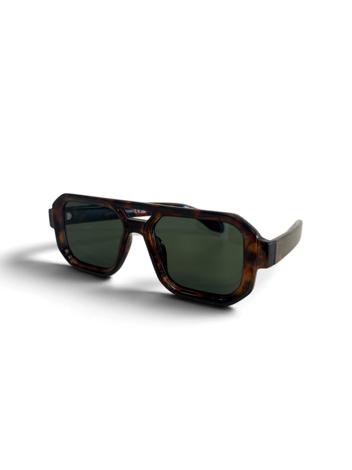Sunglasses: Style  80951 {Assorted Tortoise Aviator Block Sunglasses}