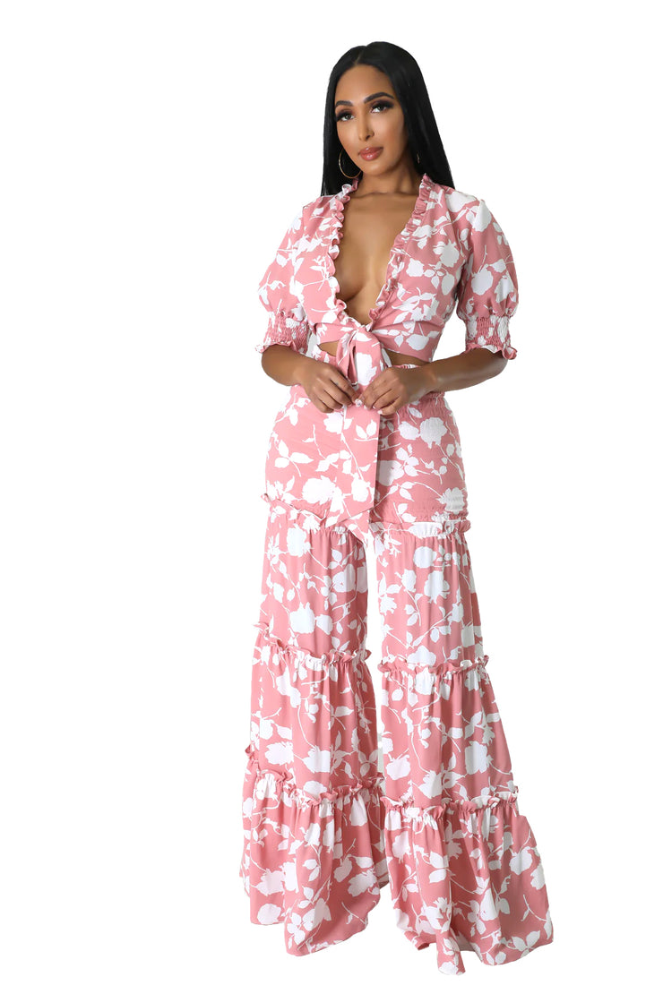 Two Piece Floral Wide Leg Pants Set {Tall Girl Friendly}